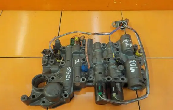 Lexus GS 300 350 430 450H Torque split ecu control unit/module 