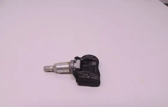 Hyundai i30 Tire pressure sensor 529333N100 529332M650