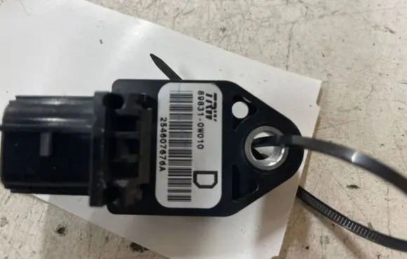 Toyota Corolla Verso AR10 Airbag deployment crash/impact sensor 898310W010 254607676A