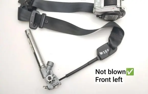 Maserati Quattroporte Front seatbelt 6700014260