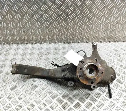 BMW X5 E70 Front wheel hub 6773784
