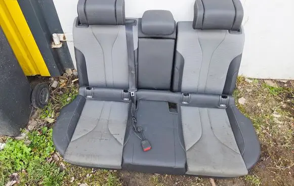 Skoda Enyaq iV Rear seat