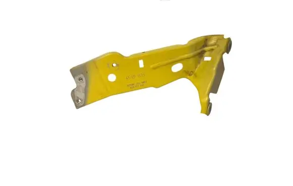 Audi A1 Fender mounting bracket 82A821135AUTOAS20 82A821135