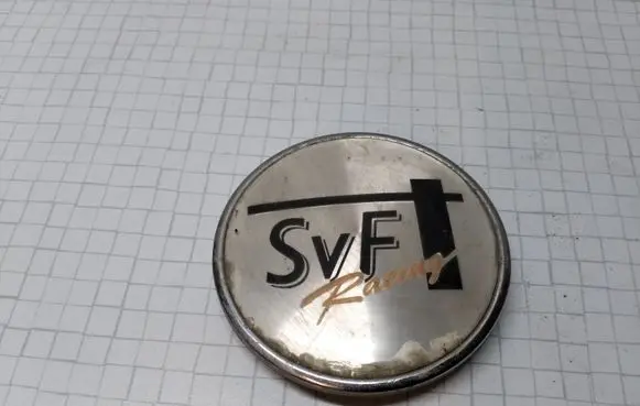 Volvo S40, V40 Non-original wheel cap 