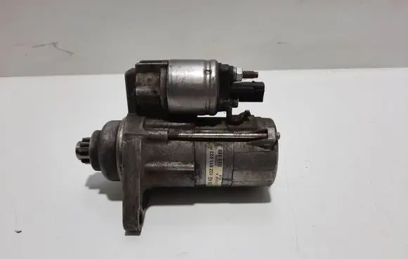 Volkswagen PASSAT B6 Starter motor 02Z911023