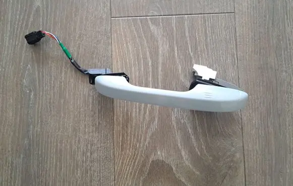 Honda HR-V Front door exterior handle TZA8J