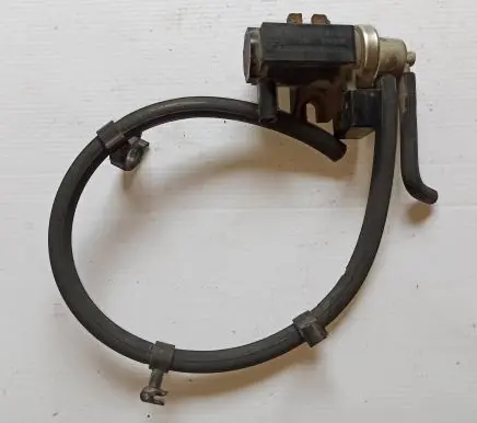 Mercedes-Benz Vito Viano W639 Turbo solenoid valve A0011539328 70026200 01T228