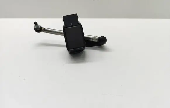 BMW 5 E60 E61 Headlight/headlamp level sensor 6762296 676229601 37146762296