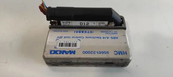 Hyundai Accent ABS control unit/module 9566122000
