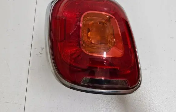 Rear/tail lights