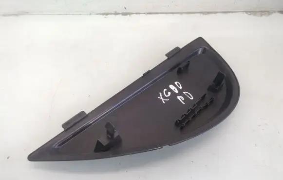Volvo XC90 Dashboard side end trim