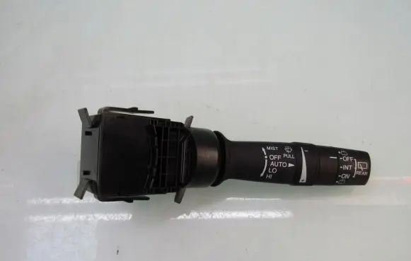 Honda HR-V Wiper control stalk