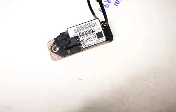 Renault Scenic I Airbag deployment crash/impact sensor 7700437301a