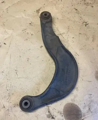 Volvo V70 Rear control arm 6G915500AA