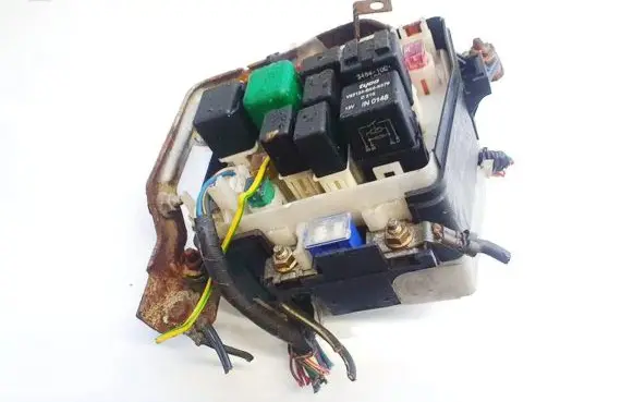 Mazda Premacy Fuse box set