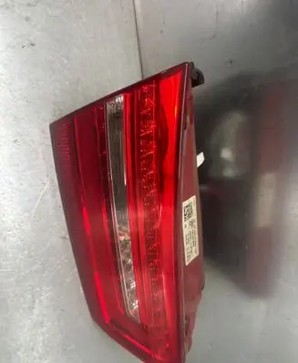 Audi A6 S6 C7 4G Tailgate rear/tail lights 4g9945093b