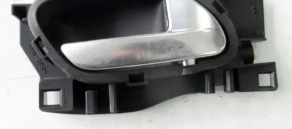 Citroen DS3 Front door interior handle