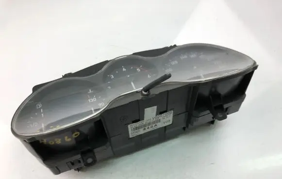 Seat Altea XL Speedometer (instrument cluster) 5P0920840A