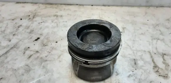 Volkswagen Transporter - Caravelle T5 Piston 81L137A2 051174