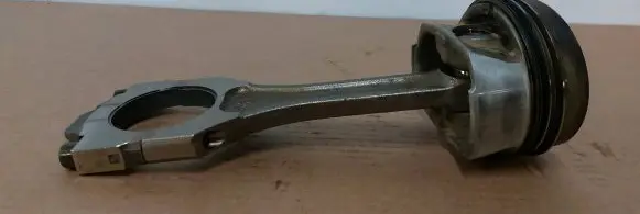 Piston