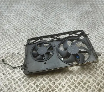 Opel Vivaro Radiator cooling fan shroud 93868359