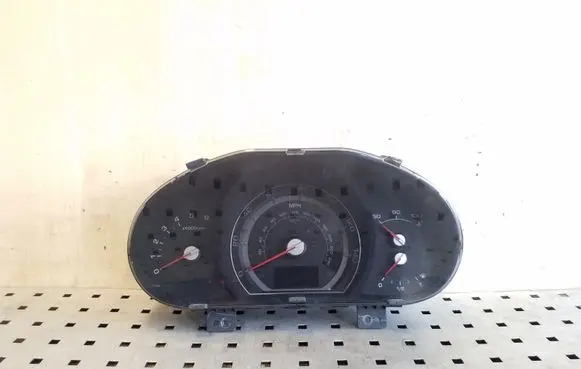 KIA Sportage Speedometer (instrument cluster) 940013U195 940013U015