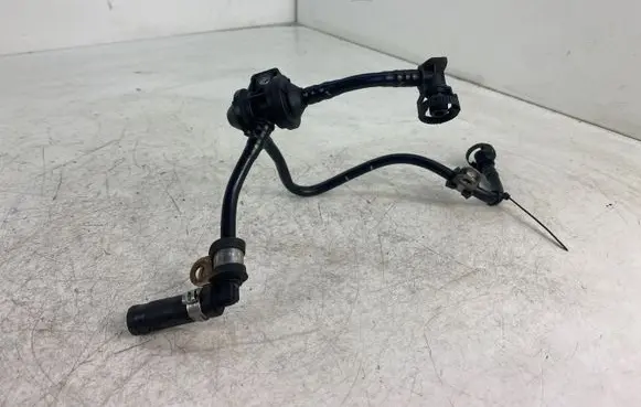 Volkswagen Golf V Vacuum line/pipe/hose 06F133781M