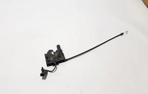 Skoda Superb B8 (3V) Engine bonnet (hood) release handle 3V0323509B