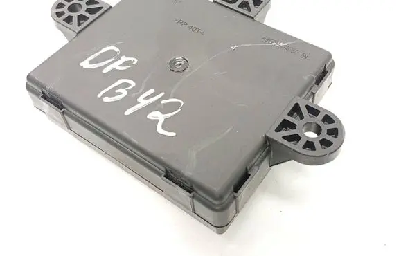 Volvo V40 Door control unit/module 31343042