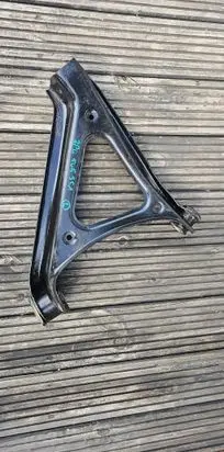 Rear upper control arm/wishbone