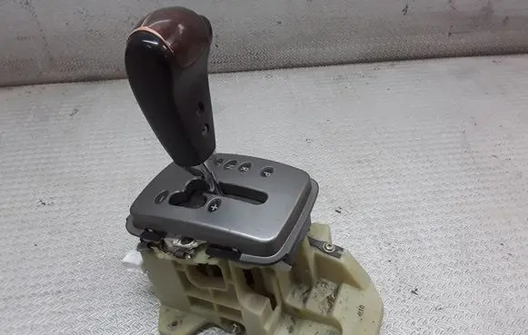 KIA Sorento Gear shifter/selector DWA3E22111