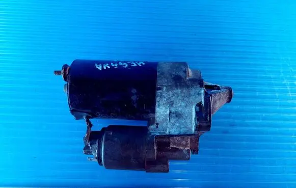 Renault Megane I Starter motor 0001106012