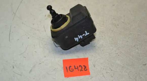 Toyota RAV 4 (XA30) Headlight level adjustment motor 89036766