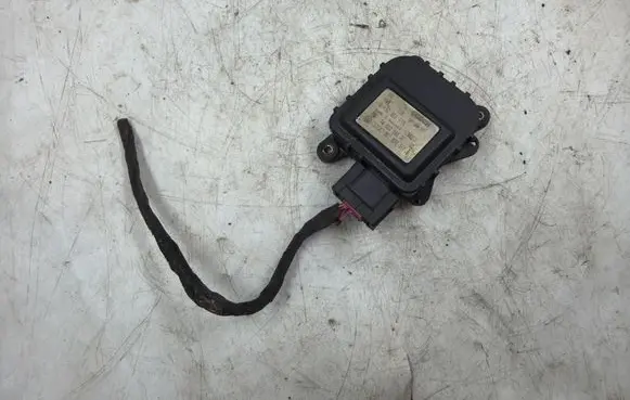 Audi A4 S4 B5 8D Air flap motor/actuator 8D1820511B