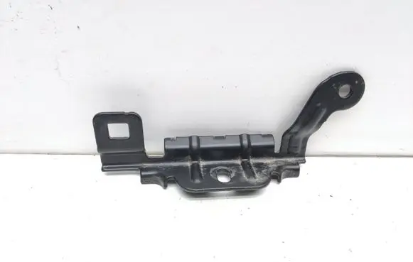 Volvo V40 Battery bracket 31301936