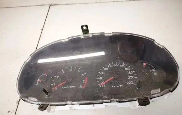 Hyundai Lantra II Speedometer (instrument cluster) 78804070 7111-1300