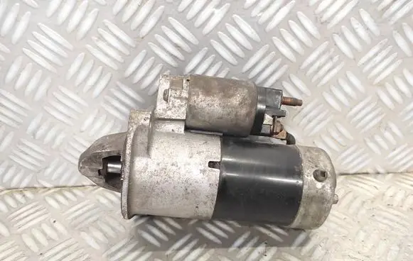 Opel Insignia A Starter motor 5353857 M001T30072