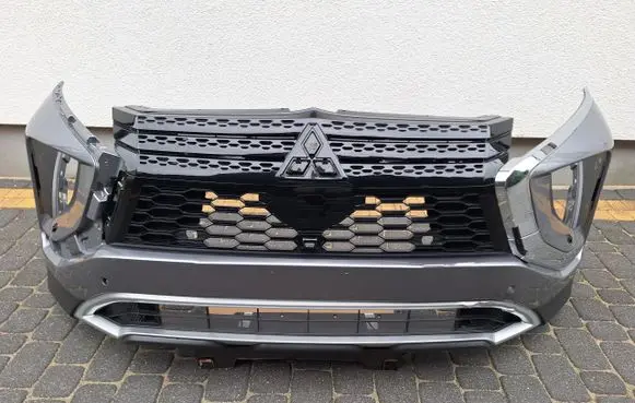 Mitsubishi Eclipse Cross Front bumper 6400k954ZZ