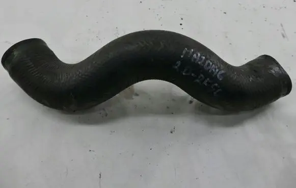 Mazda 6 Engine coolant pipe/hose