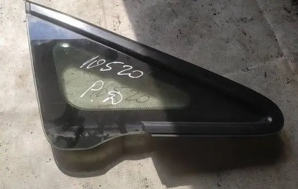 Honda Civic Front triangle window/glass as2