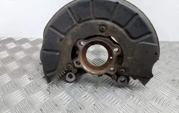 Skoda Superb B6 (3T) Front wheel hub