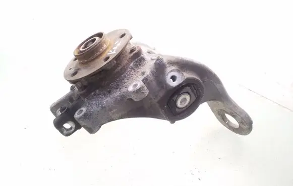 Rear wheel hub spindle/knuckle