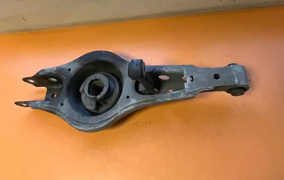 Opel Insignia B Rear control arm 54997050B