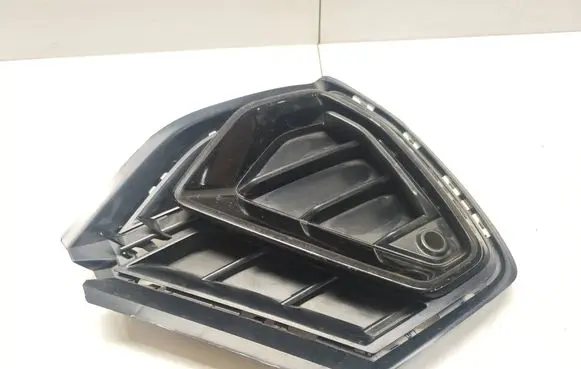 Front bumper lower grill
