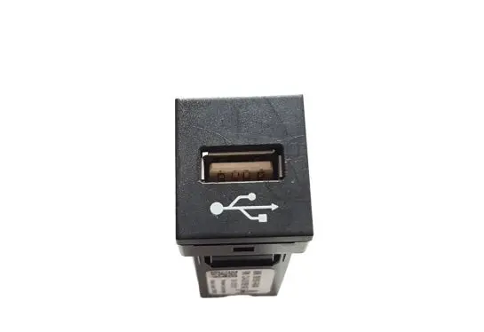 Toyota C-HR I USB socket connector 86190F4040