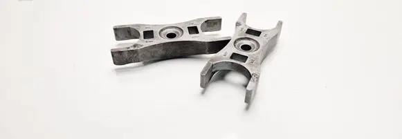 Volkswagen PASSAT B8 Fuel Injector clamp holder 