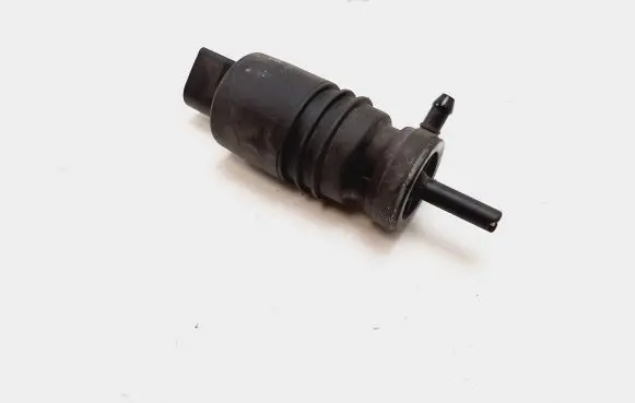 Mercedes-Benz E W211 Windscreen/windshield washer pump