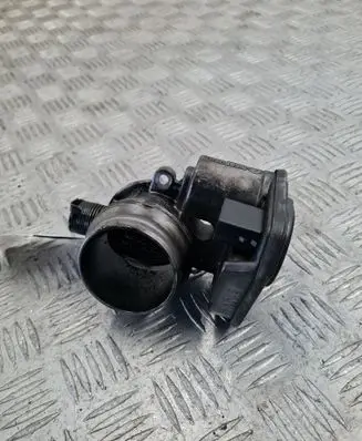 BMW 5 E60 E61 Throttle valve