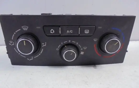 Peugeot 207 CC Air conditioning/heating control unit 69917002