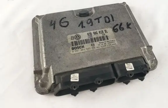 Volkswagen Golf IV Engine control unit/module 038906018BL 28SA3791 0281001845